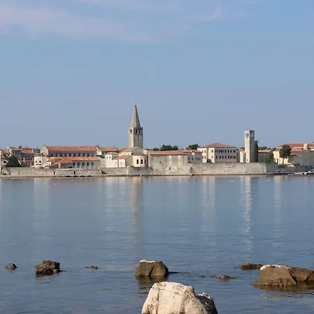 Apartment Modern In Poreč