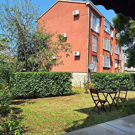 Modern In Apartmán Poreč